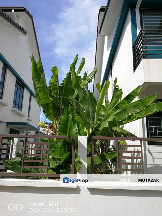 FACING LAKE, END LOT, Double Storey Terrace House @ Bandar Bukit Raja, Klang - Extra 10 Feet Land At Side FOR SALE, Selangor, Klang