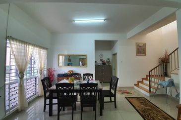 Albury 2 @ Mahkota Hills