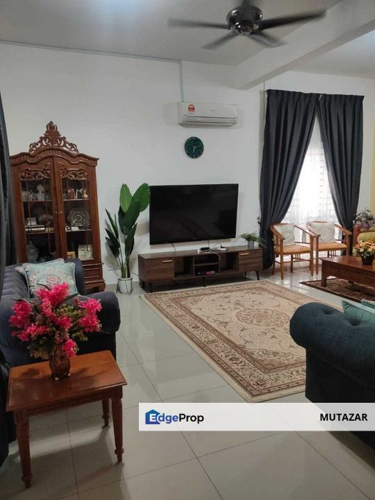 RENOVATED & EXTENDED, Double Storey Terrace House @ Albury 2 Mahkota Hills, Semenyih - FREEHOLD, END LOT For Sale, Selangor, Semenyih