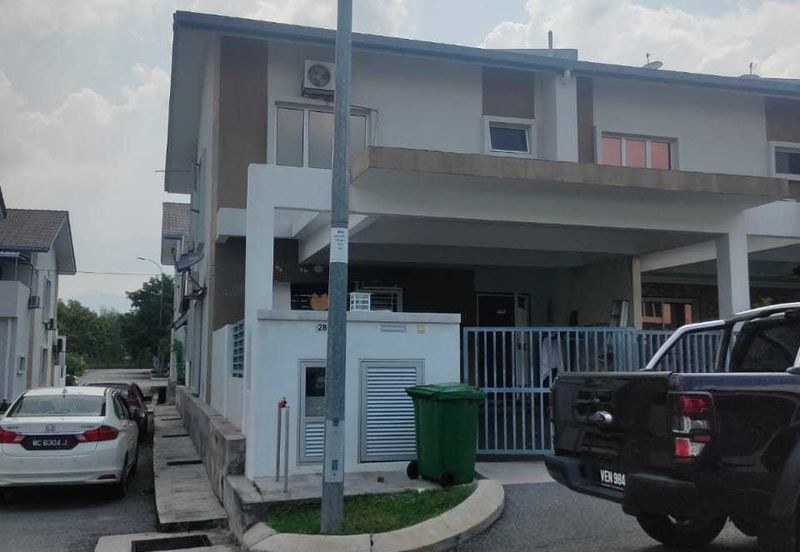 Albury 2 @ Mahkota Hills