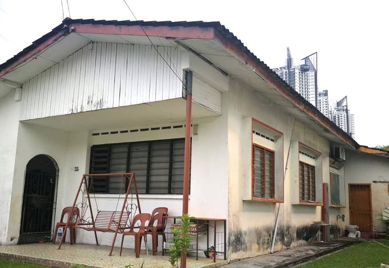 Kampung Datuk Keramat