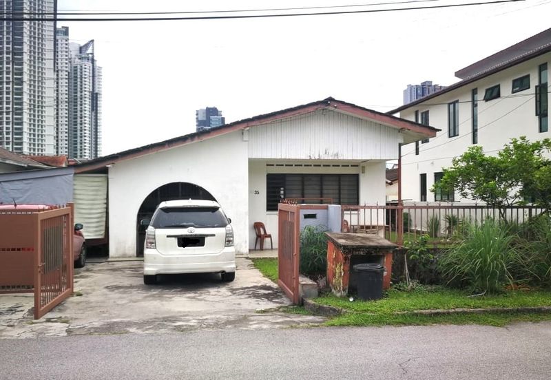 Kampung Datuk Keramat