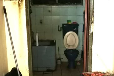 Kampung Datuk Keramat