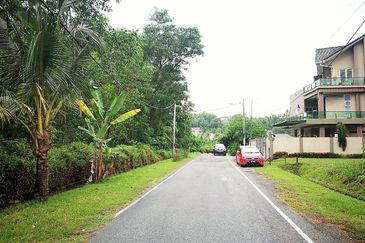 Jalan Sungai Merab