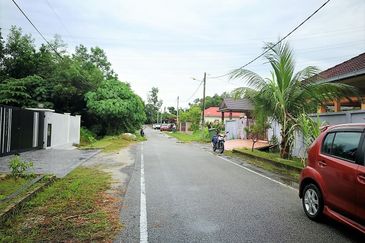 Jalan Sungai Merab