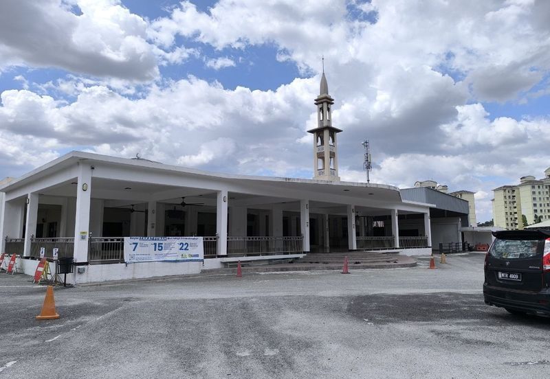 Pangsapuri Seri Pulai (Puchong)