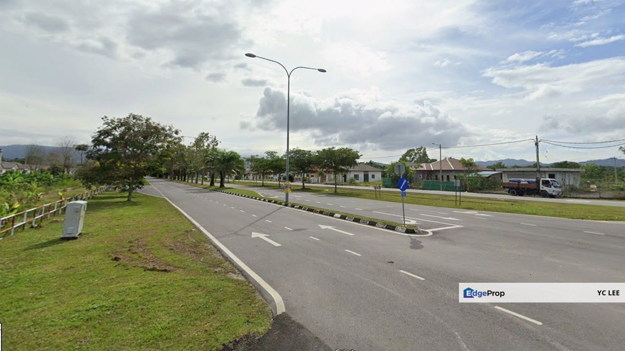 Bandar Tasik Senangin Tanah Corner Lot Bungalow Freehold Besar, Negeri Sembilan, Lenggeng