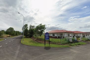 Bandar Tasik Senangin