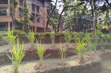 Kampung Warisan Condominium