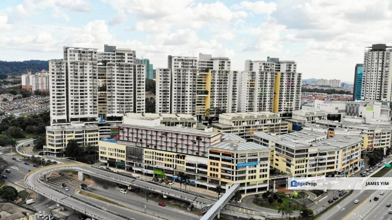 Facing LDP commercial building @SETIA walk Puchong, Selangor, Puchong