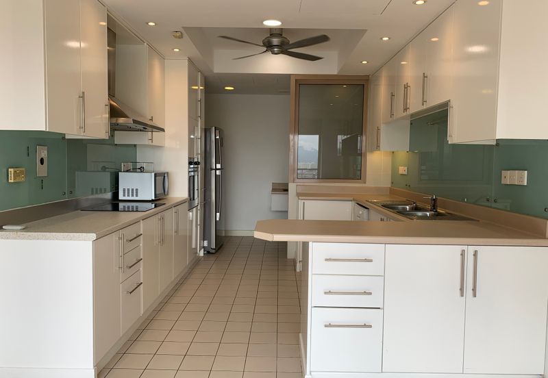 Hampshire Park Condominium