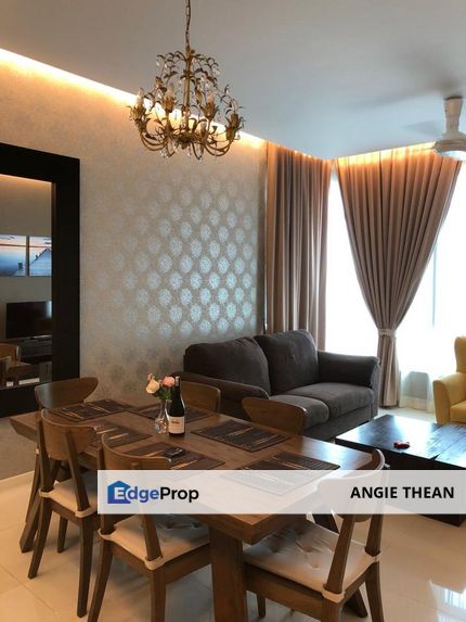 Tropicana Avenue Tastefully furnished 2 + 1 room, Selangor, Tropicana