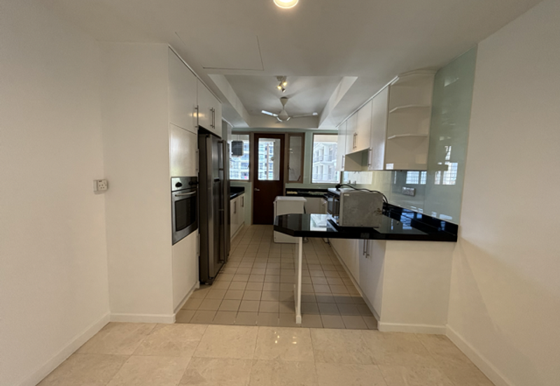 Hampshire Park Condominium