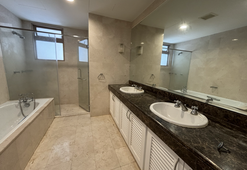 Hampshire Park Condominium