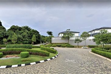Freehold Amverton Hills Bungalow @ U17 Shah Alam