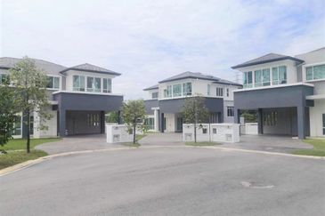 Freehold Bungalow Amverton Hills [11 units only]