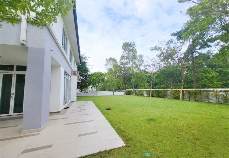 Freehold Bungalow [Amverton Hills U17 Shah Alam]