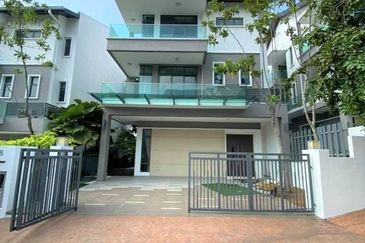 3 Sty Zerolot Bungalow/VIlla at Damansara Perdana