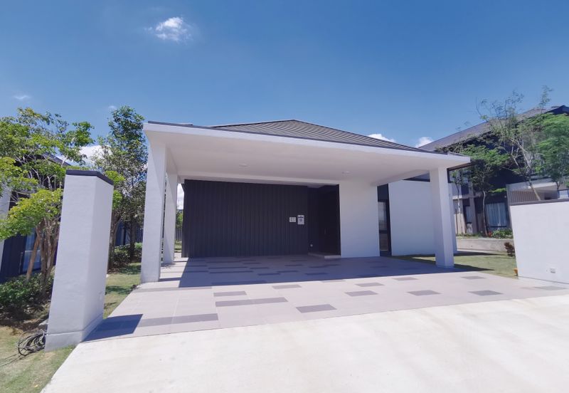 Sungai Buloh New Bungalow Freehold [60x100sf]
