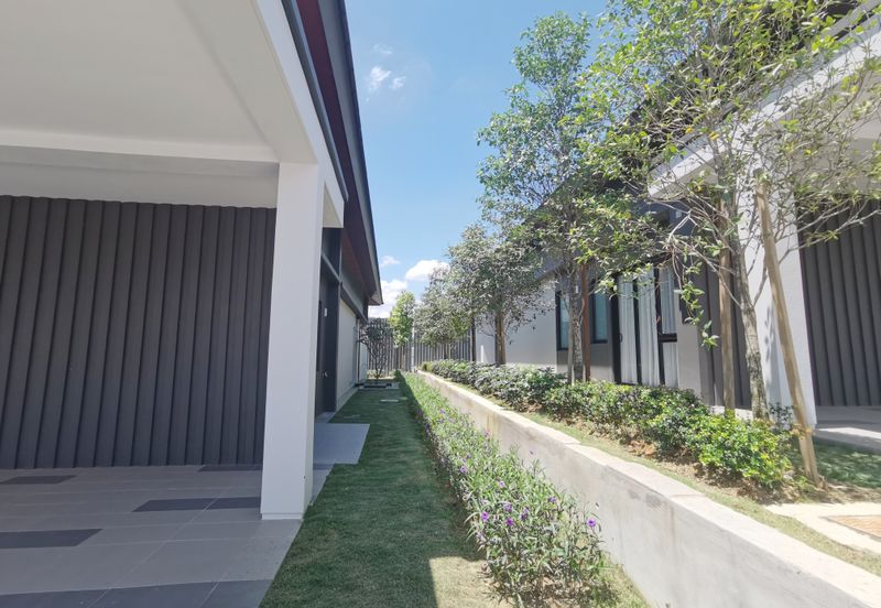 Sungai Buloh New Bungalow Freehold [60x100sf]