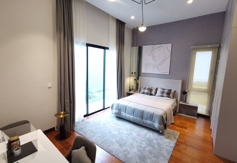 Sungai Buloh New Bungalow Freehold [60x100sf]