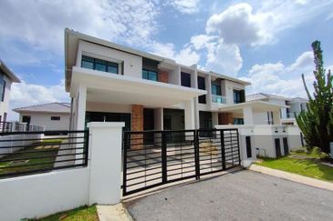 Subang Bestari New-Launch 40x80 New Semi D 