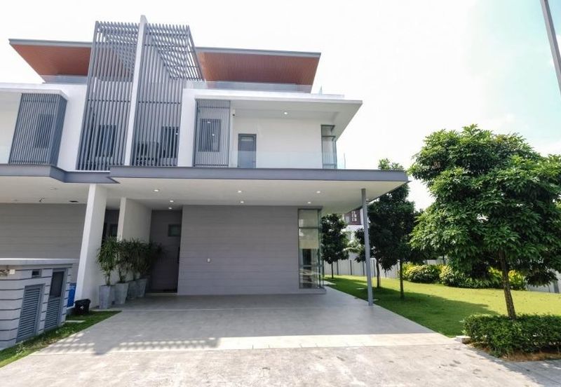 Broadleaf Residences, Hometree