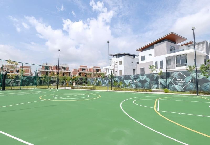 Broadleaf Residences, Hometree