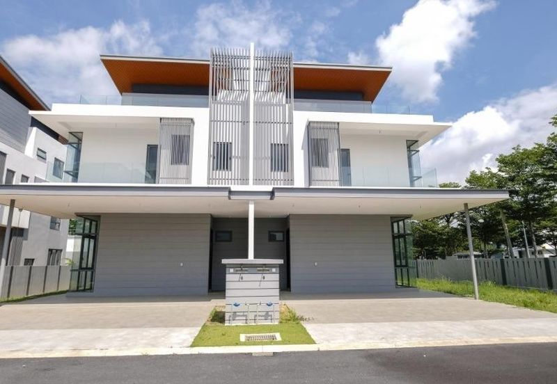 Broadleaf Residences, Hometree