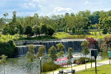 New Double Storey Superlink 2600sqft @ Gamuda Gardens [20mins to Kota Damansara/Kepong]