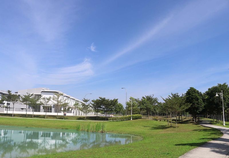 TROPICANA ALAM @ Puncak Alam  (Loan From Rm650k)