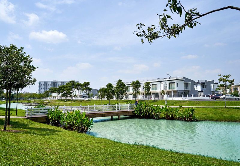 TROPICANA ALAM, PUNCAK ALAM