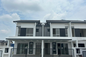 [4R3B Non Facing House]  Daunan Worlwide @ Puncak Alam