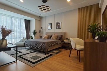 [5R5B] New 3 Storey at U10 Shah Alam (10mins to Bukit Jelutong)