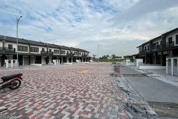 Taman Saujana Puchong