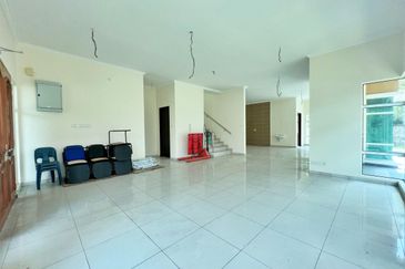 Bandar Tun Hussein Onn