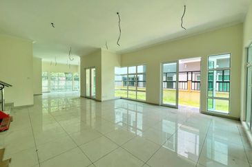 Bandar Tun Hussein Onn