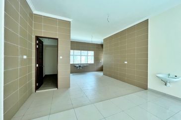 Bandar Tun Hussein Onn