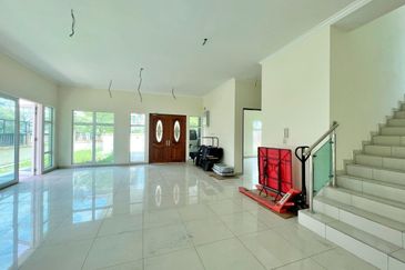 Bandar Tun Hussein Onn