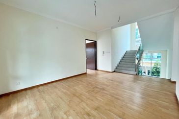 Bandar Tun Hussein Onn