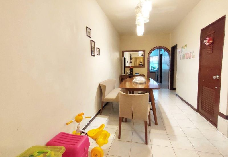 Jalan Damai Perdana 2 