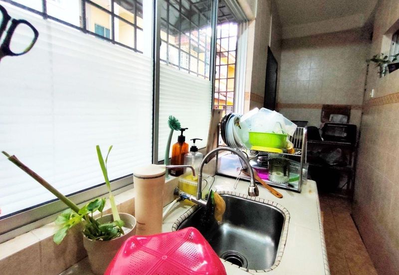 Jalan Damai Perdana 2 