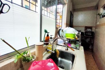 Jalan Damai Perdana 2 