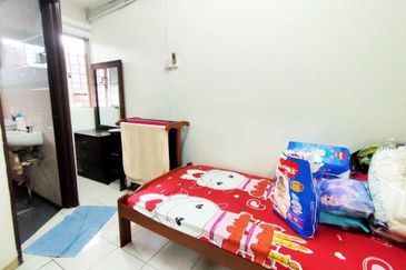 Jalan Damai Perdana 2 