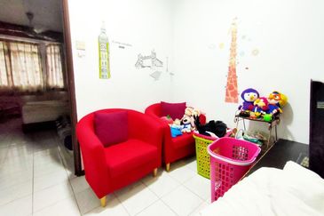 Jalan Damai Perdana 2 