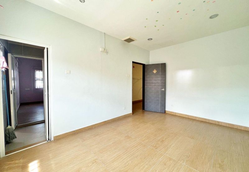 Bandar Tun Hussein Onn