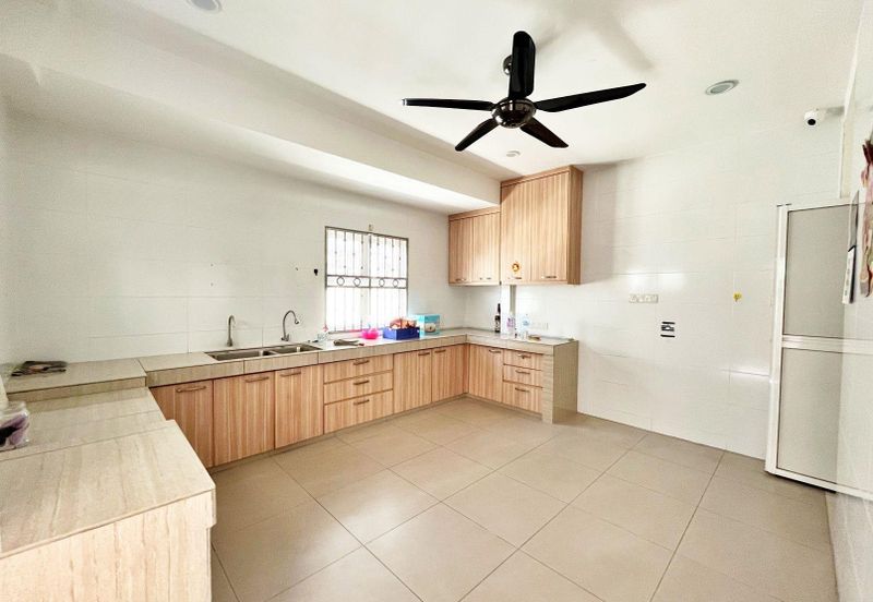 Bandar Tun Hussein Onn