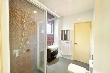 CHEAP Bungalow @ Cheras Batu 9 for sale