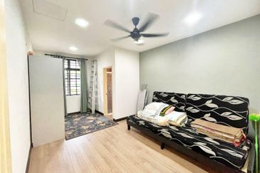 CHEAP Bungalow @ Cheras Batu 9 for sale