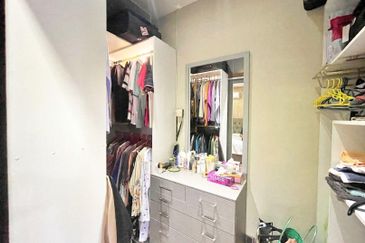 CHEAP Bungalow @ Cheras Batu 9 for sale